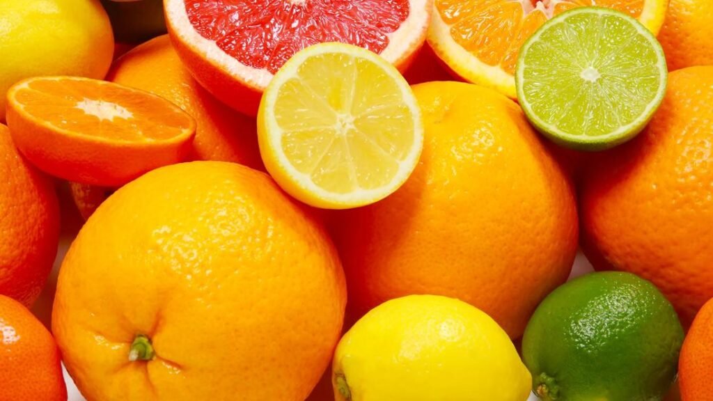 8 ReasonsTo Eat More Citrus Fruits