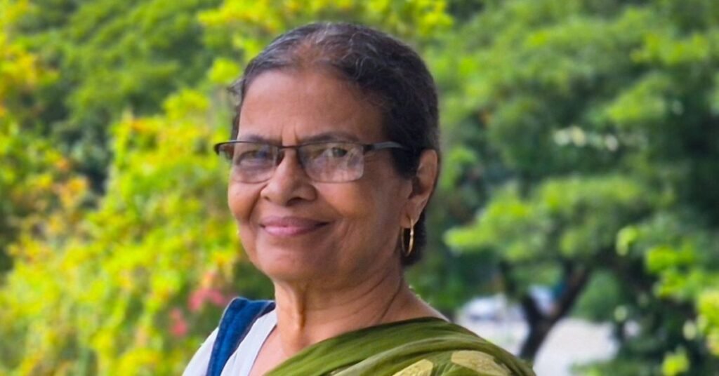 Botanist & Gardener of 45 Years Shares 7 Medicinal Plants Indians can Grow At Home