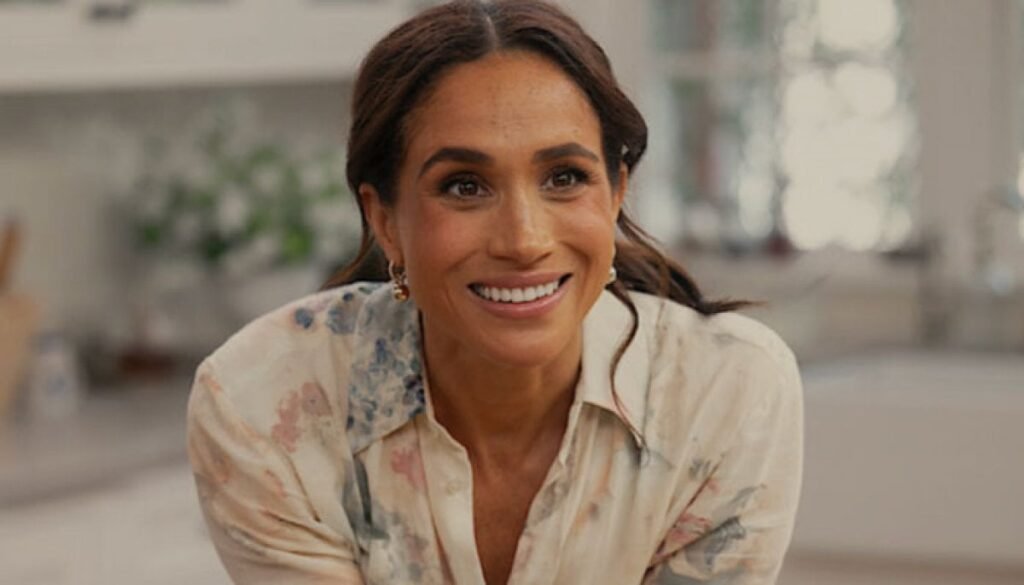 How Meghan Markle maintains healthy diet despite snacking? How Meghan Markle maintains healthy diet despite snacking?