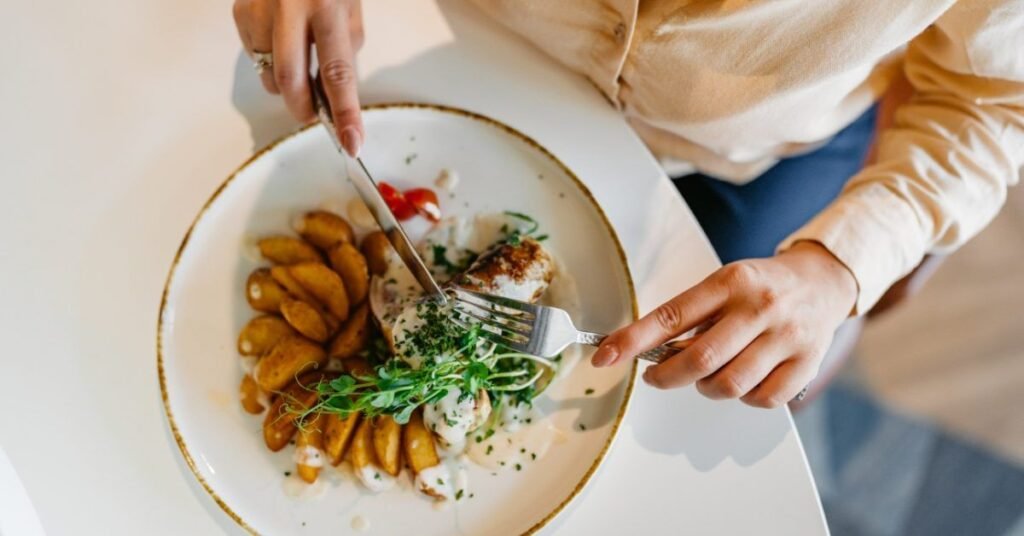 The 8 Best Carbs for Fat Loss, According to a Dietitian The 8 Best Carbs for Fat Loss, According to a Dietitian