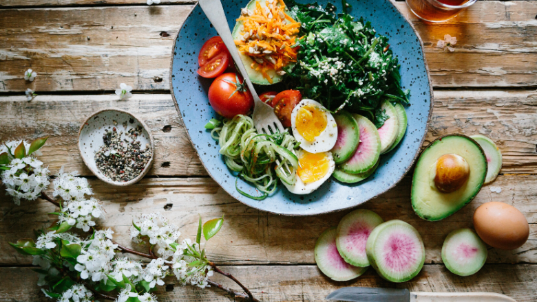 Mediterranean diet linked to lower likelihood of acne in adults Mediterranean diet linked to lower likelihood of acne in adults